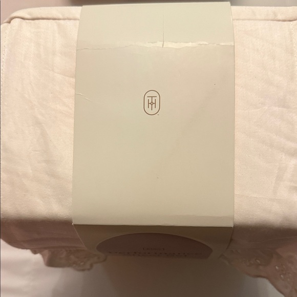 Threshold Cream Performance Sheet Set - Picture 4 of 5